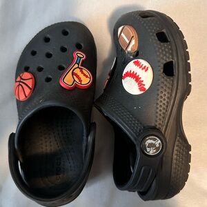 Black toddler crocs